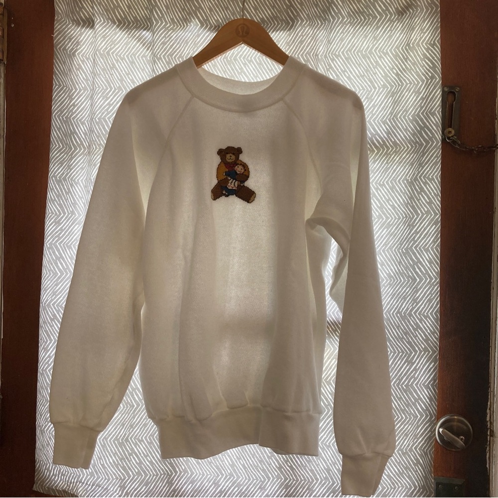80s 90s Embroidery Teddy Bear Sweatshirt Vintage Women’s Size Xl